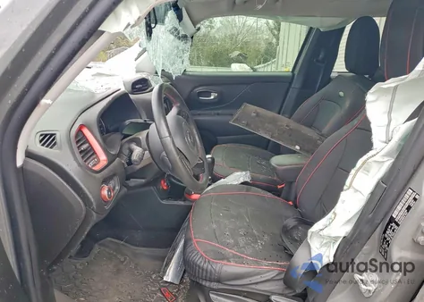 2020 Jeep Renegade Trailhawk z USA, uszkodzony, nr VIN ZACNJBC15LPL74408